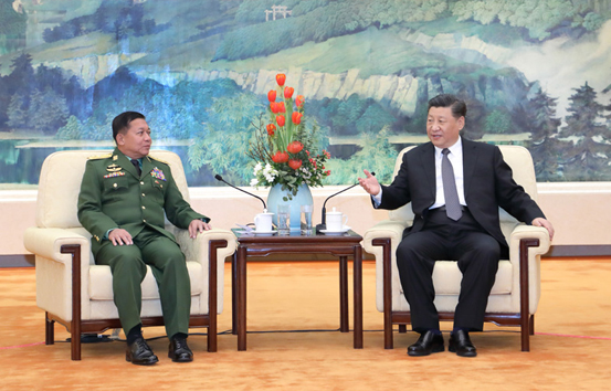 習(xí)近平會(huì)見(jiàn)緬甸國(guó)防軍總司令敏昂萊